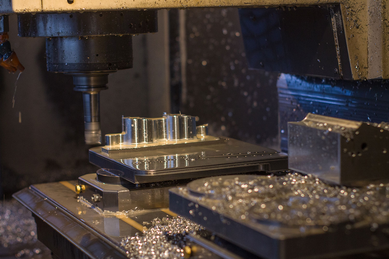 Punto Stampi Civitanova Marche cnc stampo 02